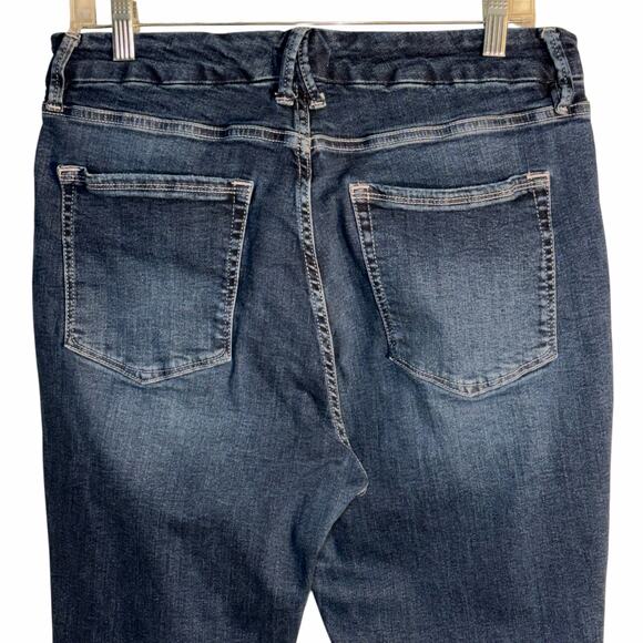 Good American Good Legs Crop Jeans Size 15 Medium Blue Stretch Denim GLC673T - Picture 4 of 7